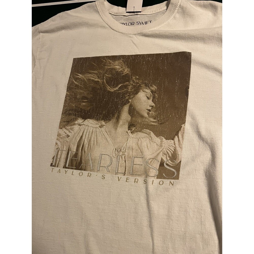 Taylor Swift Fearless Taylor’s Version Official T… - image 1